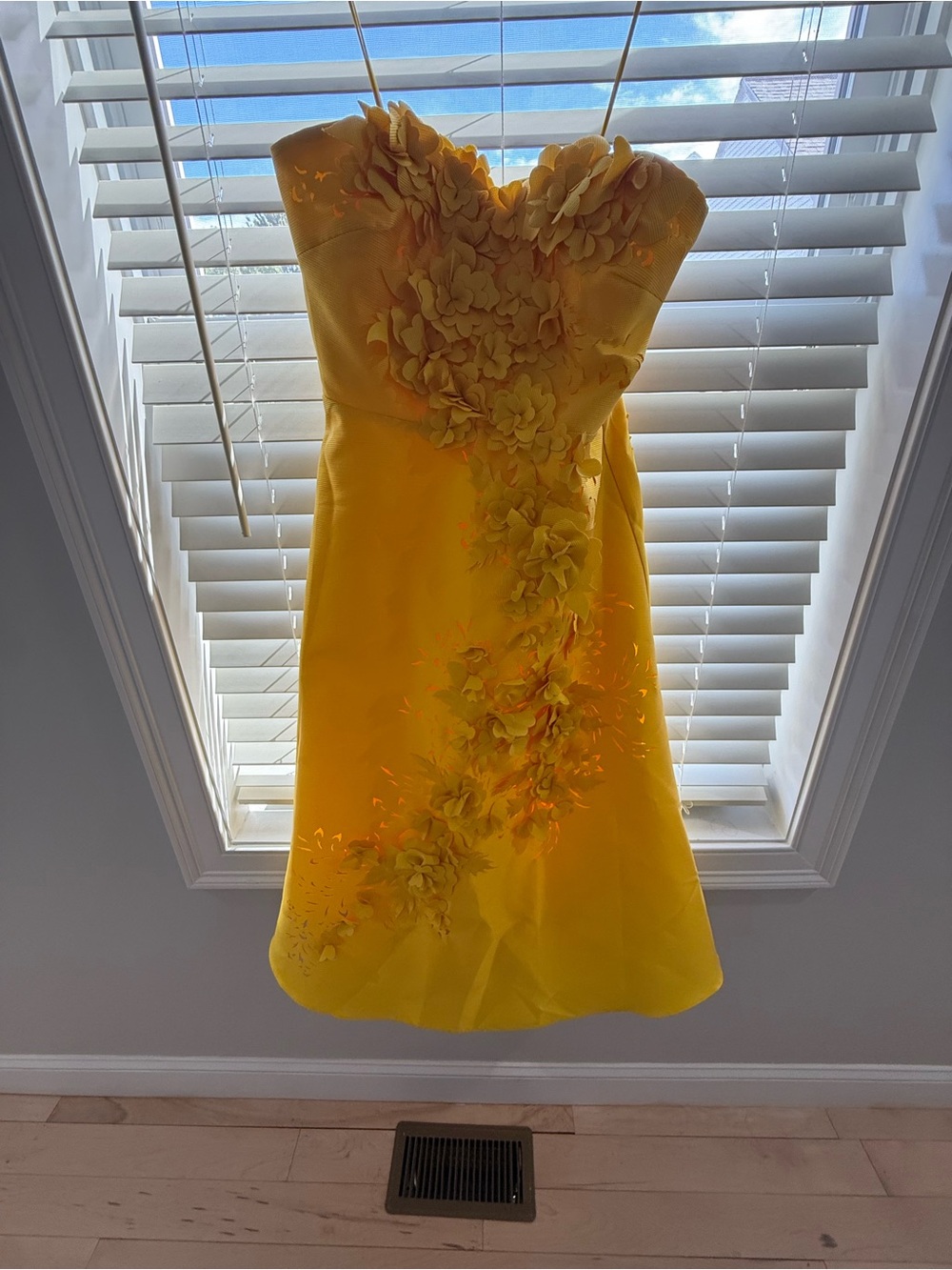 Badgley Mischka Yellow Strapless Floral Applique Girls' Dress